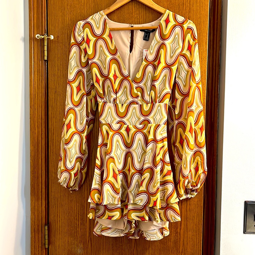 NWT retro Medium romper Forever 21